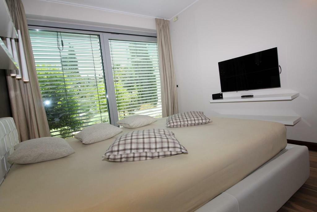 Deluxe Apartment Volosko Opatija Luaran gambar